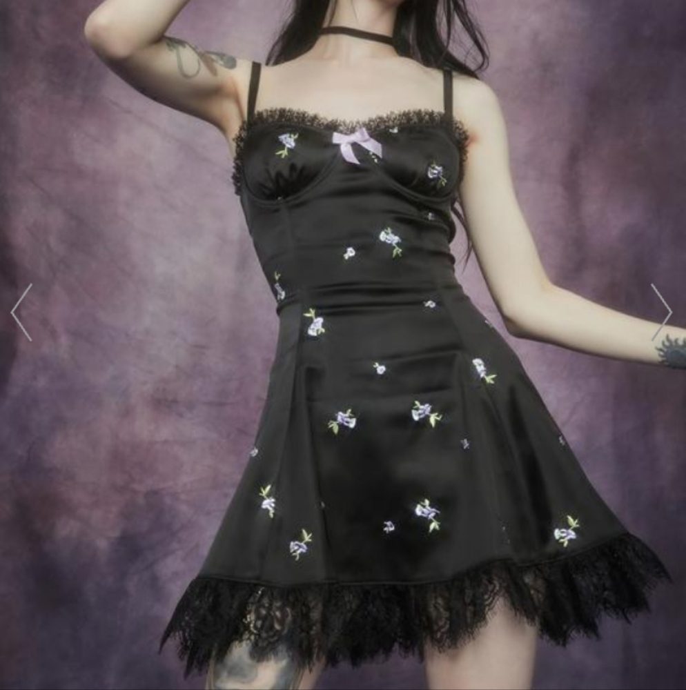 Widow Enchanted Forest Embroidered Floral Dress Size S